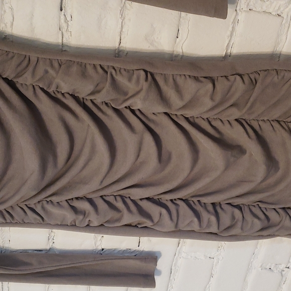 Dynamite long sleeved bodycon short dress with rouching size M sheer & lined - Picture 4 of 7